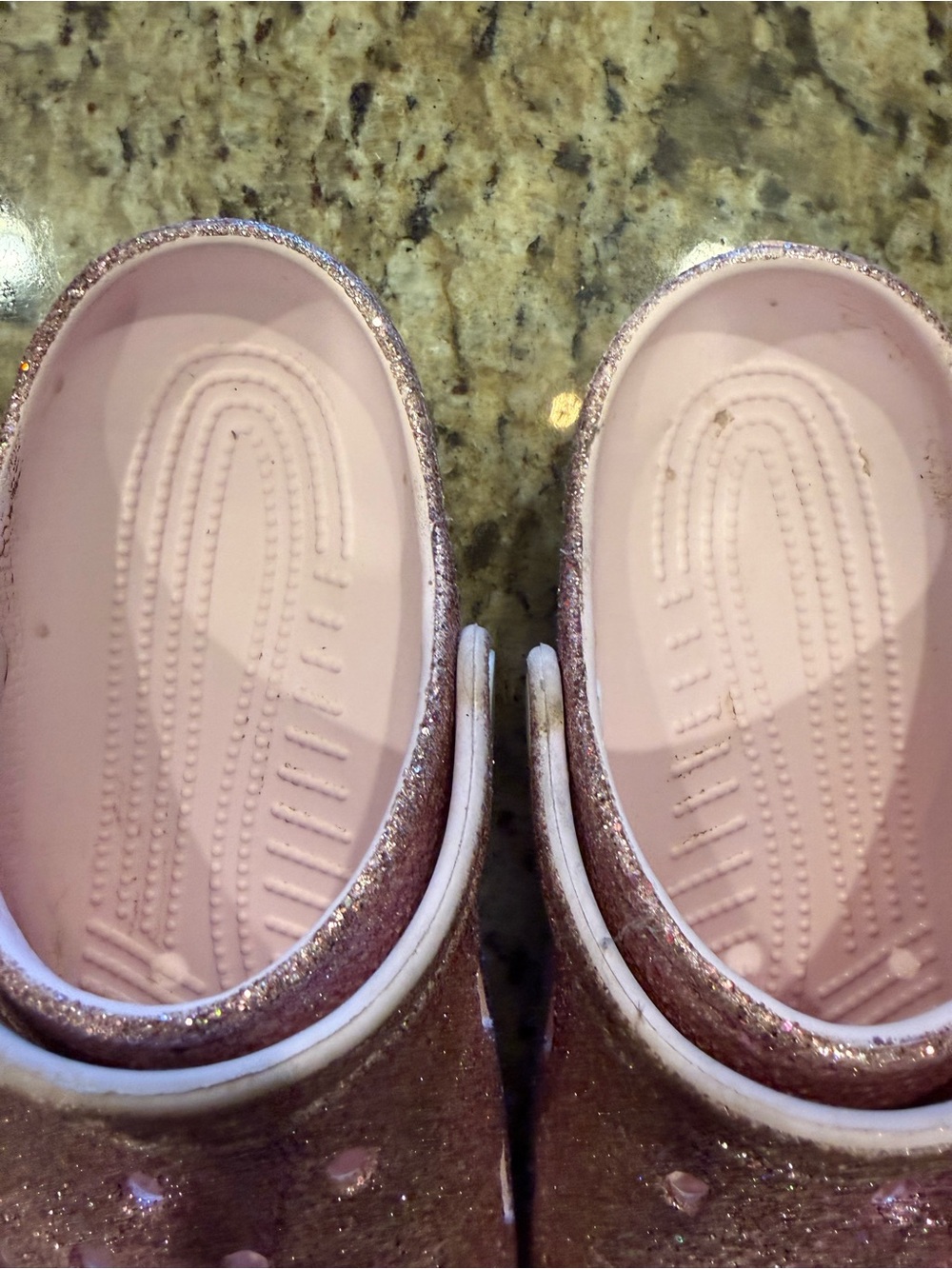 Sz3 CROCS Kids Glitter Clog - Pink - Picture 2 of 4